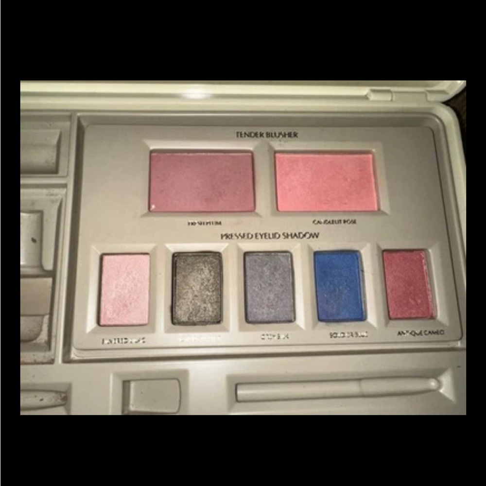 Vintage Estee LauderTender Blush Eyeshadow Palette Plum Pink Ice NEW DIRECTIONS